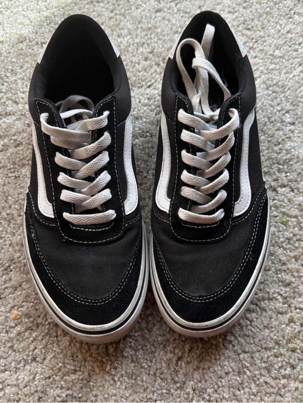 Women’s Old Skool Vans Size 10